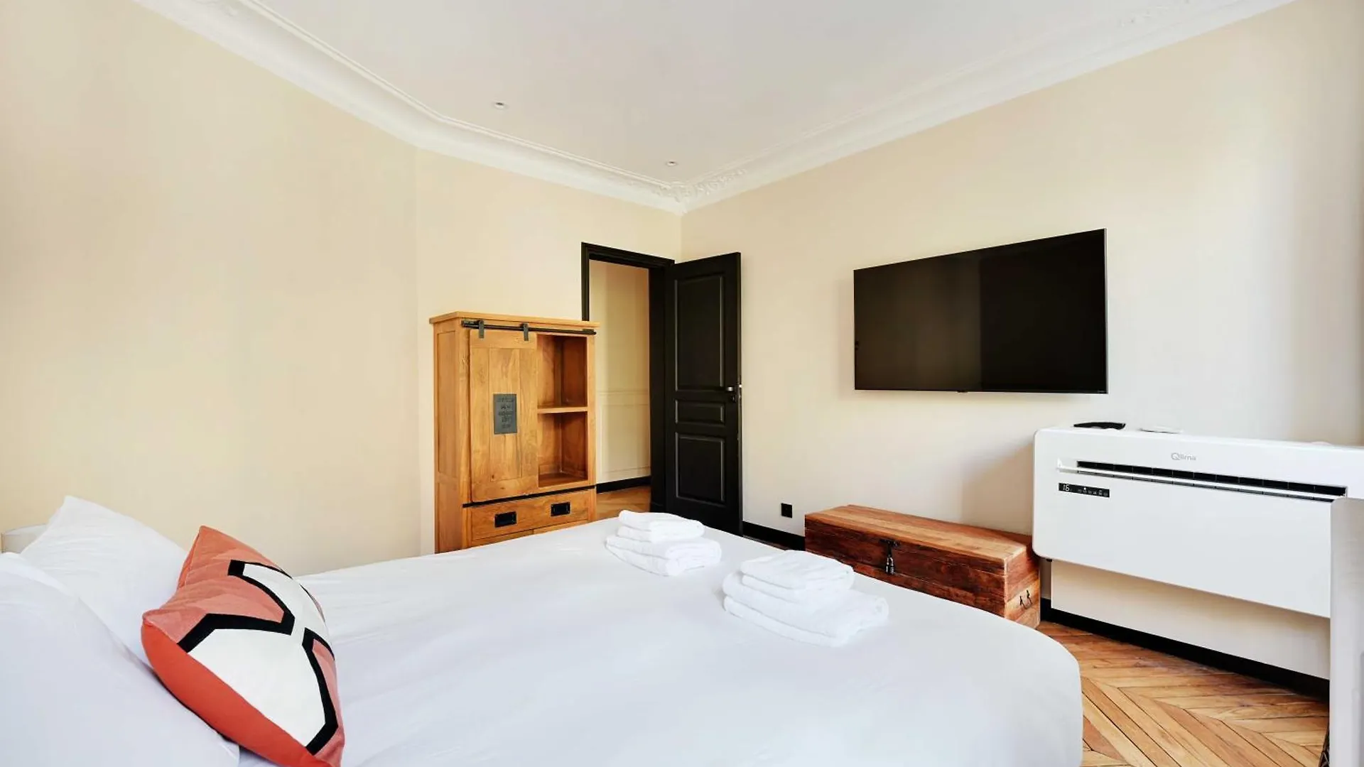 Charming Apt - 2Br-4P - Arc De Triomphe Paris 0*,  France
