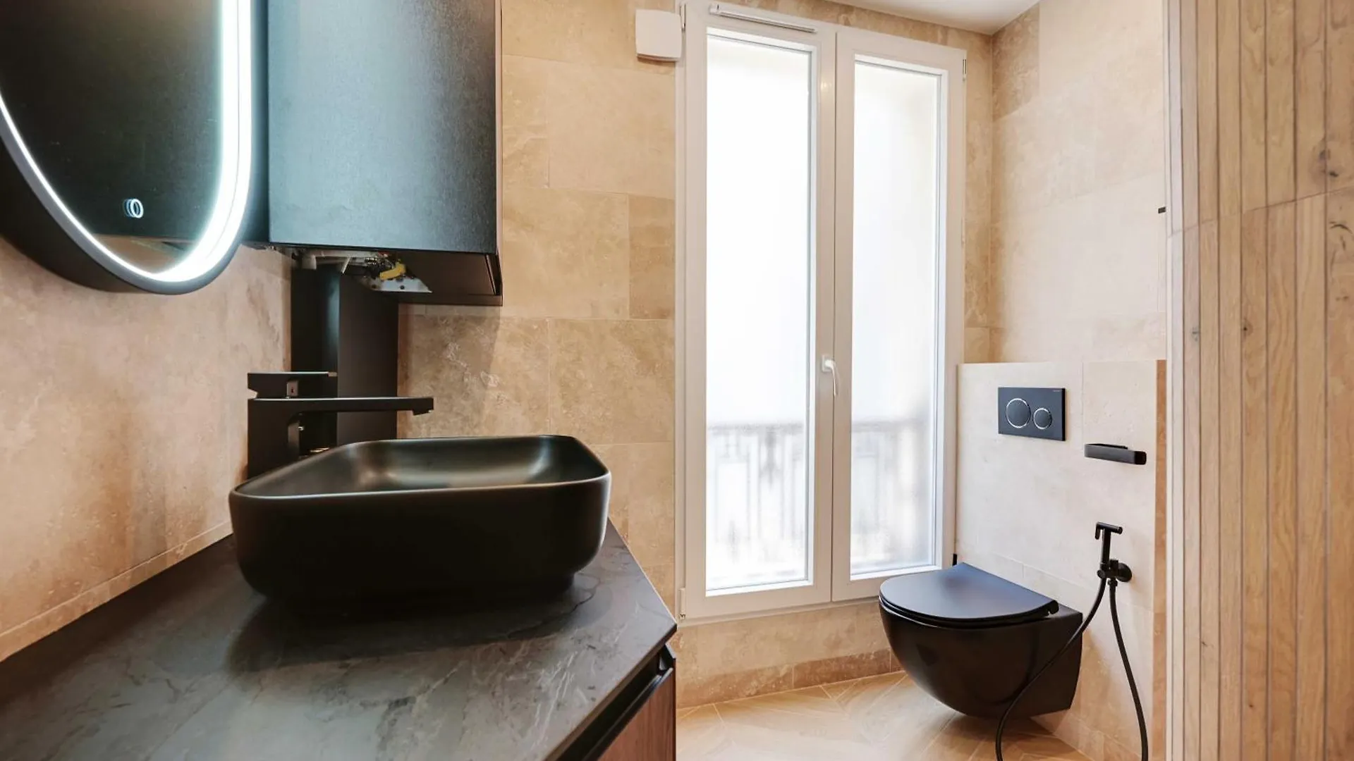 Charming Apt - 2Br-4P - Arc De Triomphe Paris Apartment
